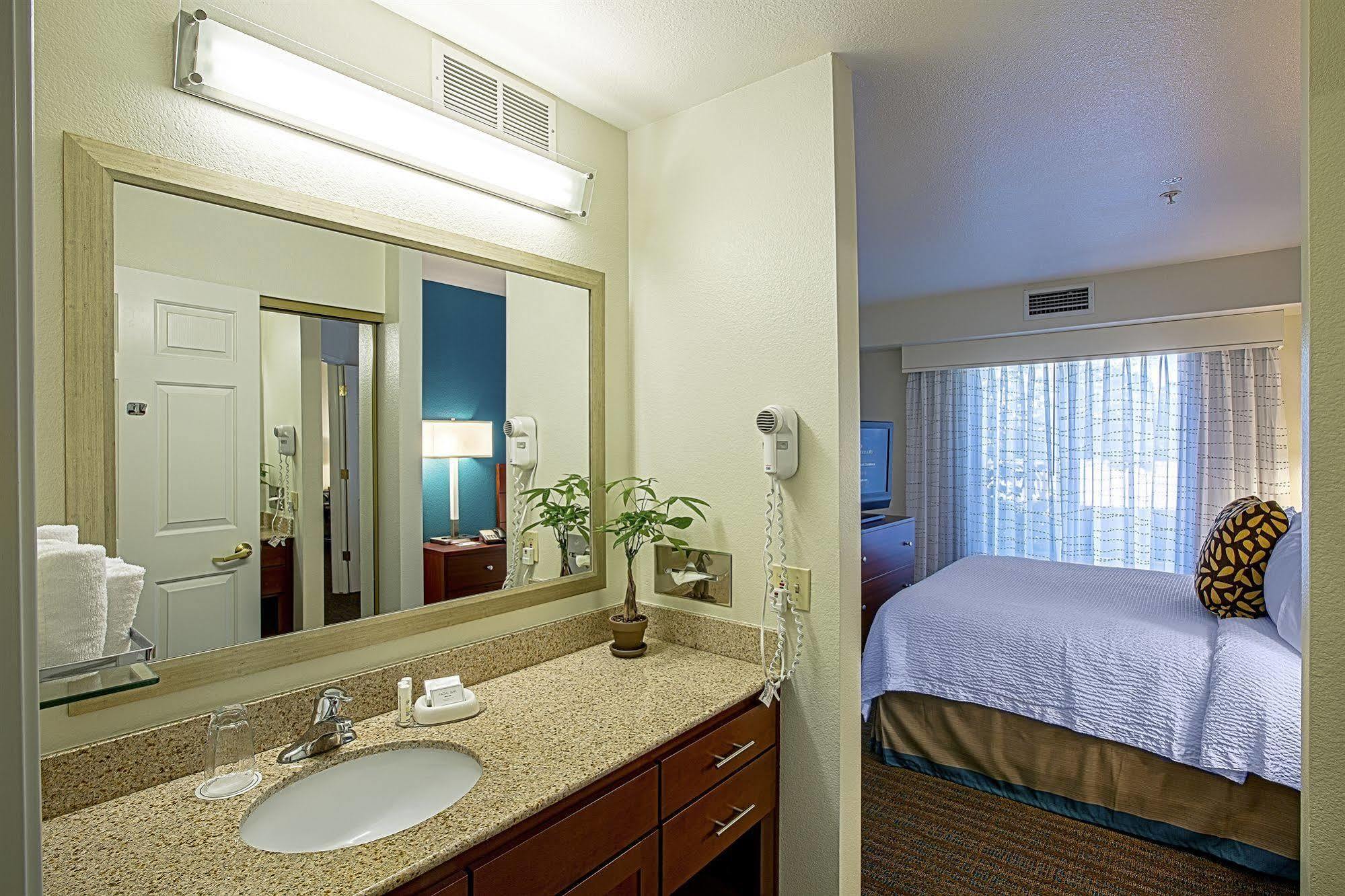 Residence Inn By Marriott Stockton Exterior foto